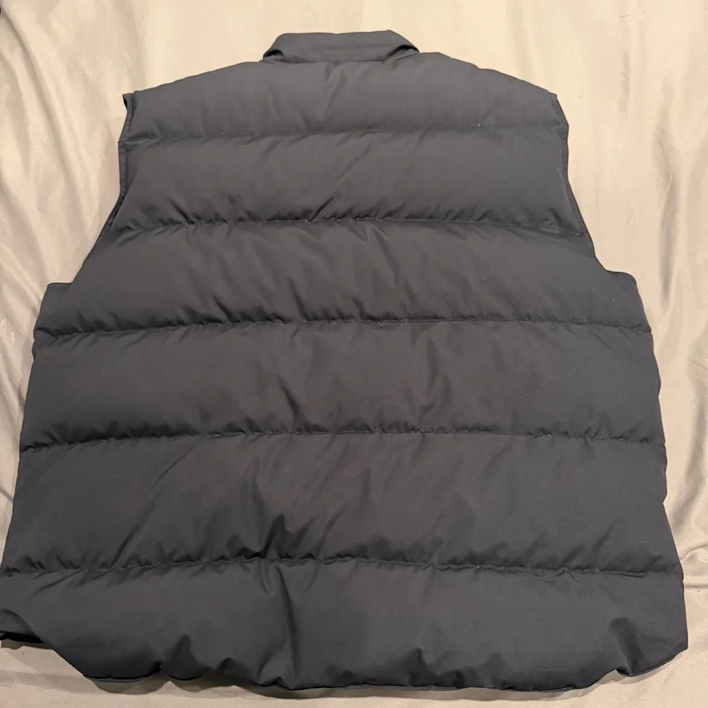 Lot of 2 VNTG 90’s Cabela’s‎ Goose Down Vest XL